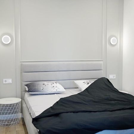 51 Перлина Апартаменти Біля Моря Odessa Extérieur photo